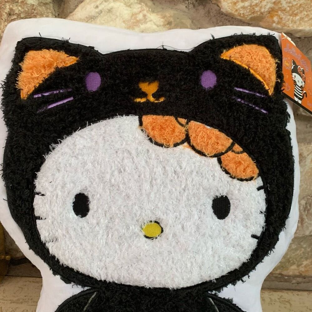 Hello Kitty Black Cat Pillow - Picture 3 of 10